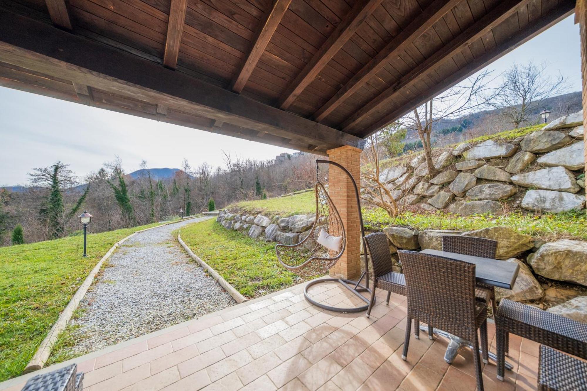 Agriturismo Borgo Biaia Camporgiano Bagian luar foto