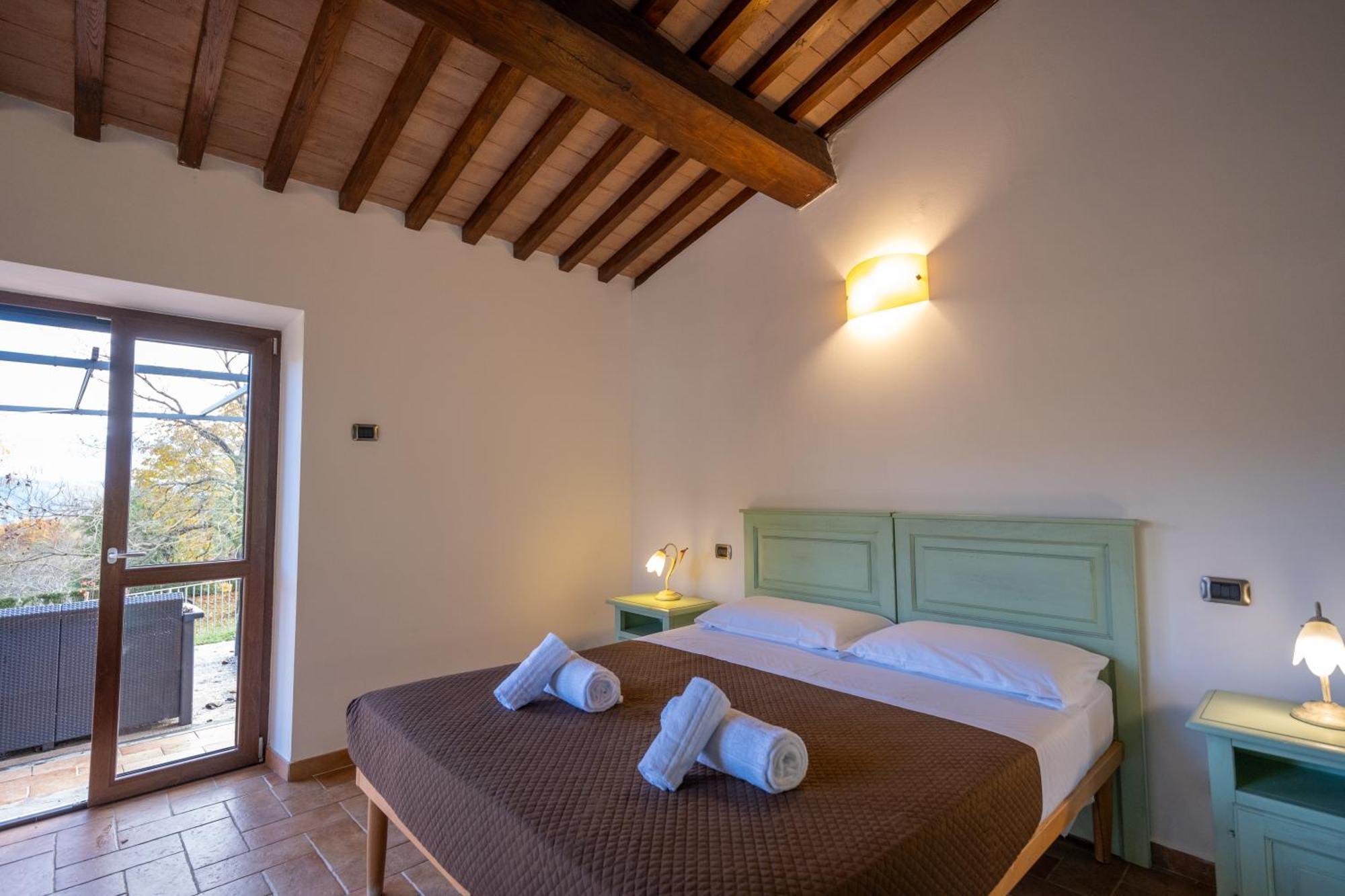 Agriturismo Borgo Biaia Camporgiano Bagian luar foto
