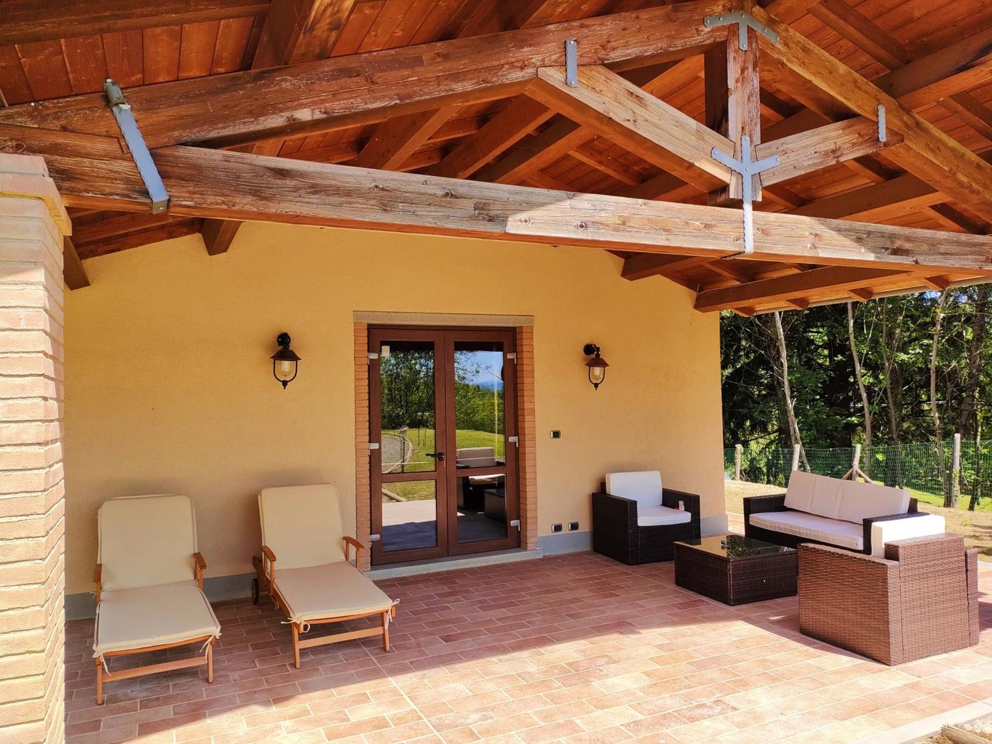 Agriturismo Borgo Biaia Camporgiano Ruang foto