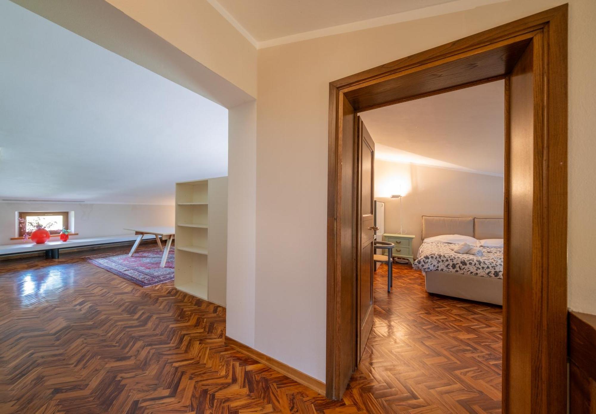 Agriturismo Borgo Biaia Camporgiano Bagian luar foto